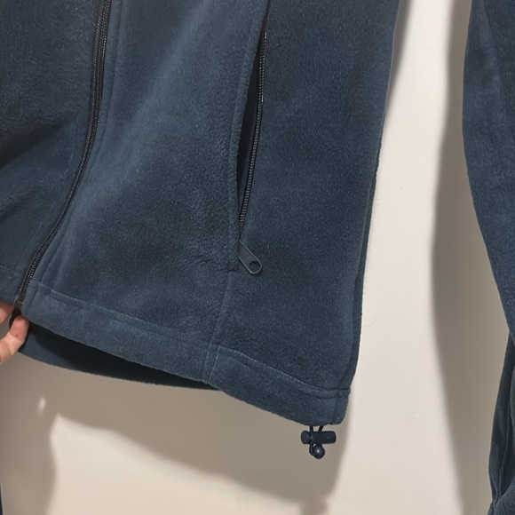 Columbia Navy Blue Fleece Jacket - Picture 3 of 3